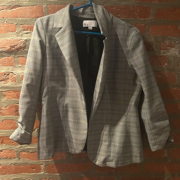 Chic Gray Plaid Women's Blazer - Picture 1 of 4